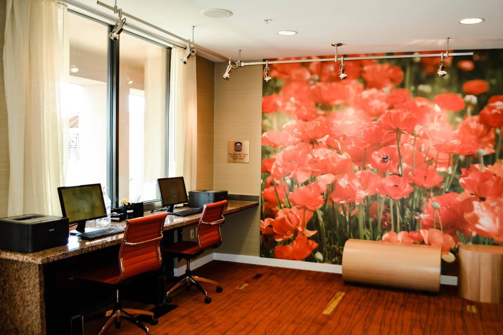 คอร์ทยาร์ด ซาลิน่า Hotel ซาลีนา ภายนอก รูปภาพ