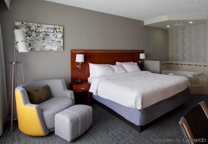 คอร์ทยาร์ด ซาลิน่า Hotel ซาลีนา ภายนอก รูปภาพ